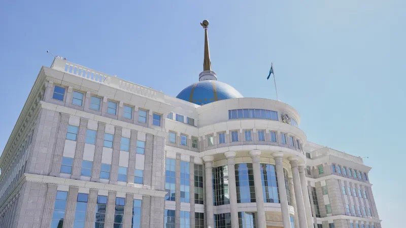 Казахстан передает ключевые полномочия первому зампреду правительства Скляру
