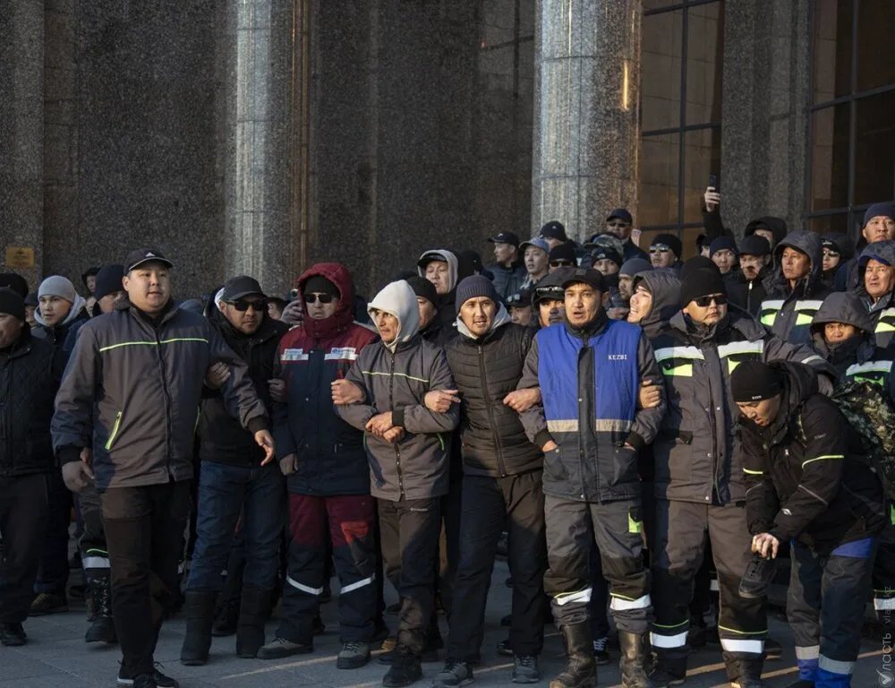 Kazakh labor disputes expose weak union protections, flawed courts