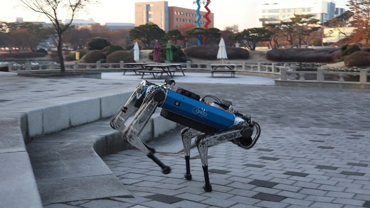 Робот-собака KAIST HOUND адаптирует походку в реальном времени с помощью нового ИИ
