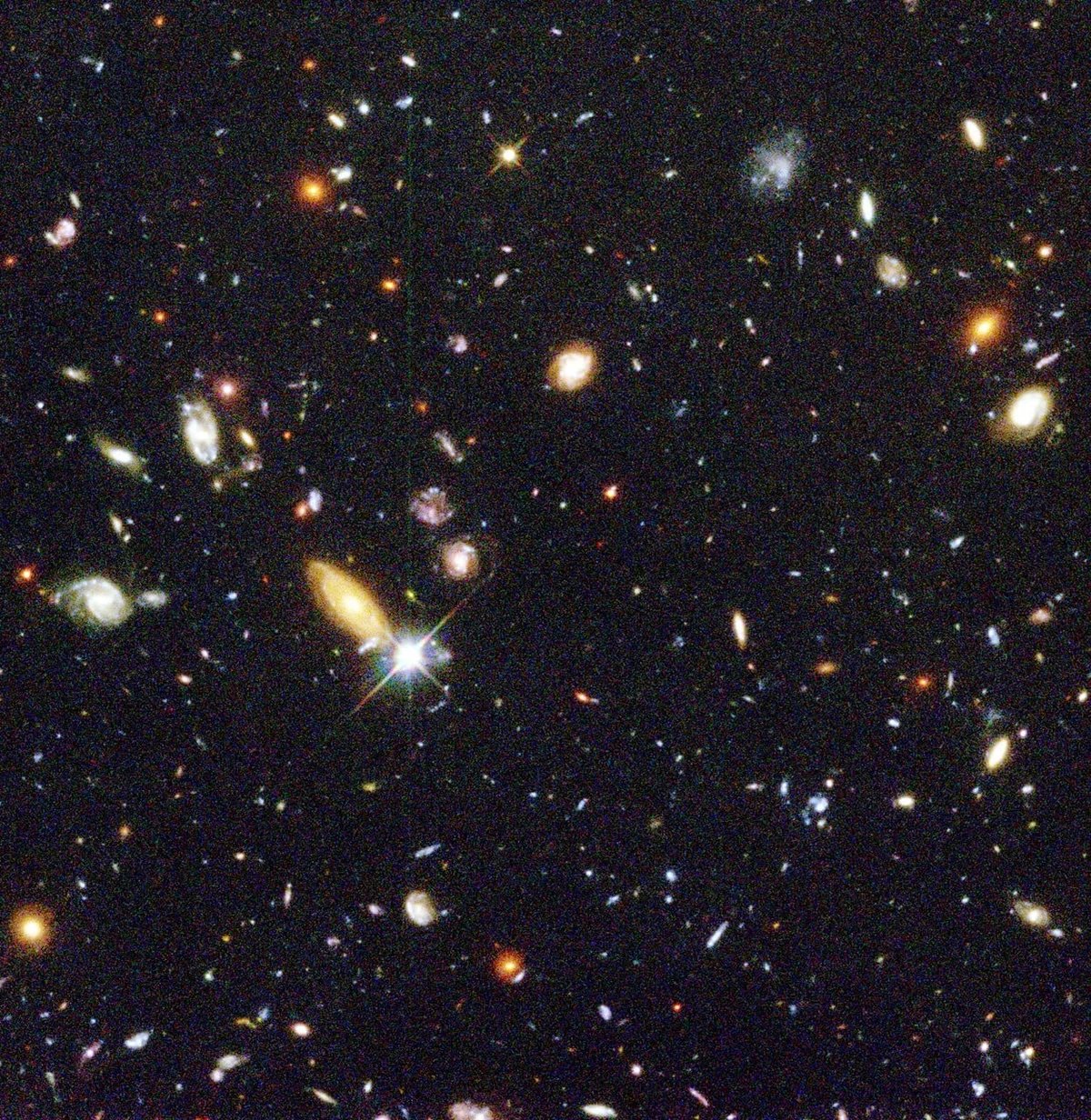 Hubble Deep Field reveals 3,000 galaxies in empty patch of sky