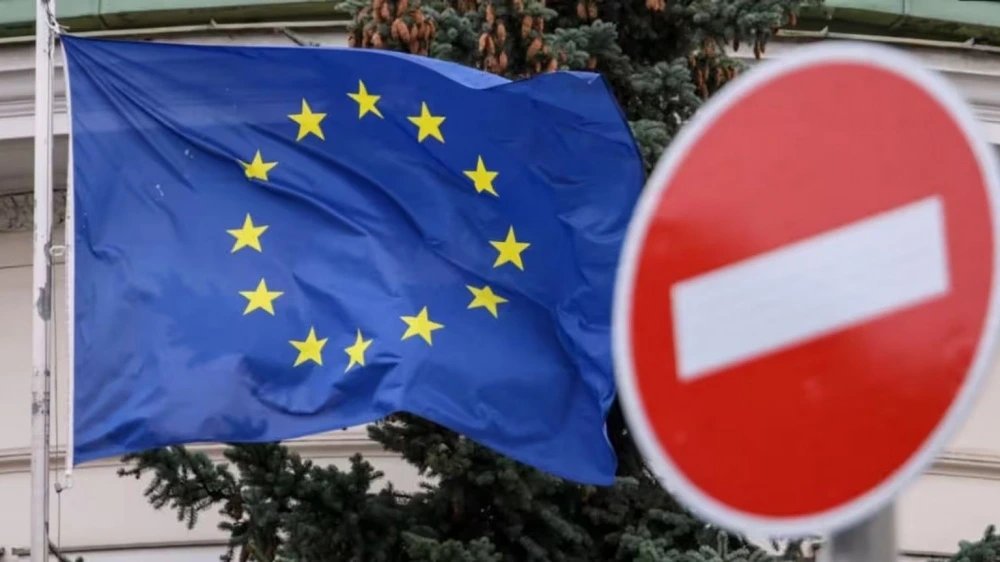 ЕО Қырғызстанға Ресейге қайта экспорттау қаупіне байланысты санкциялар енгізді