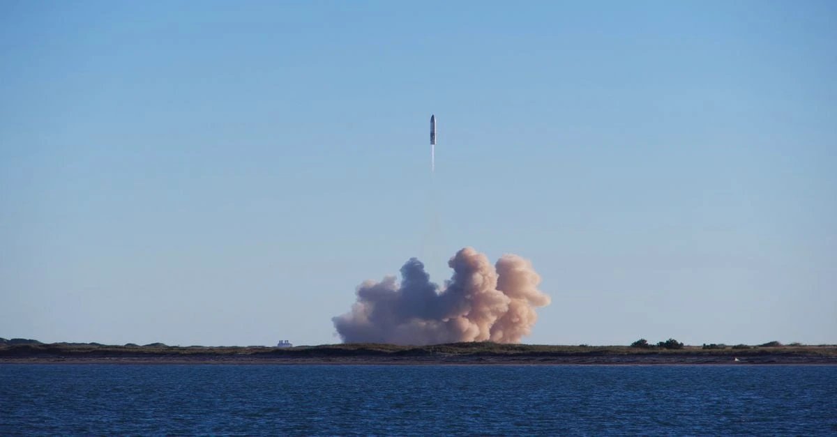 Триумф Artemis II и сокращения бюджета Белого дома обнажили двойственность NASA в 2026 году
