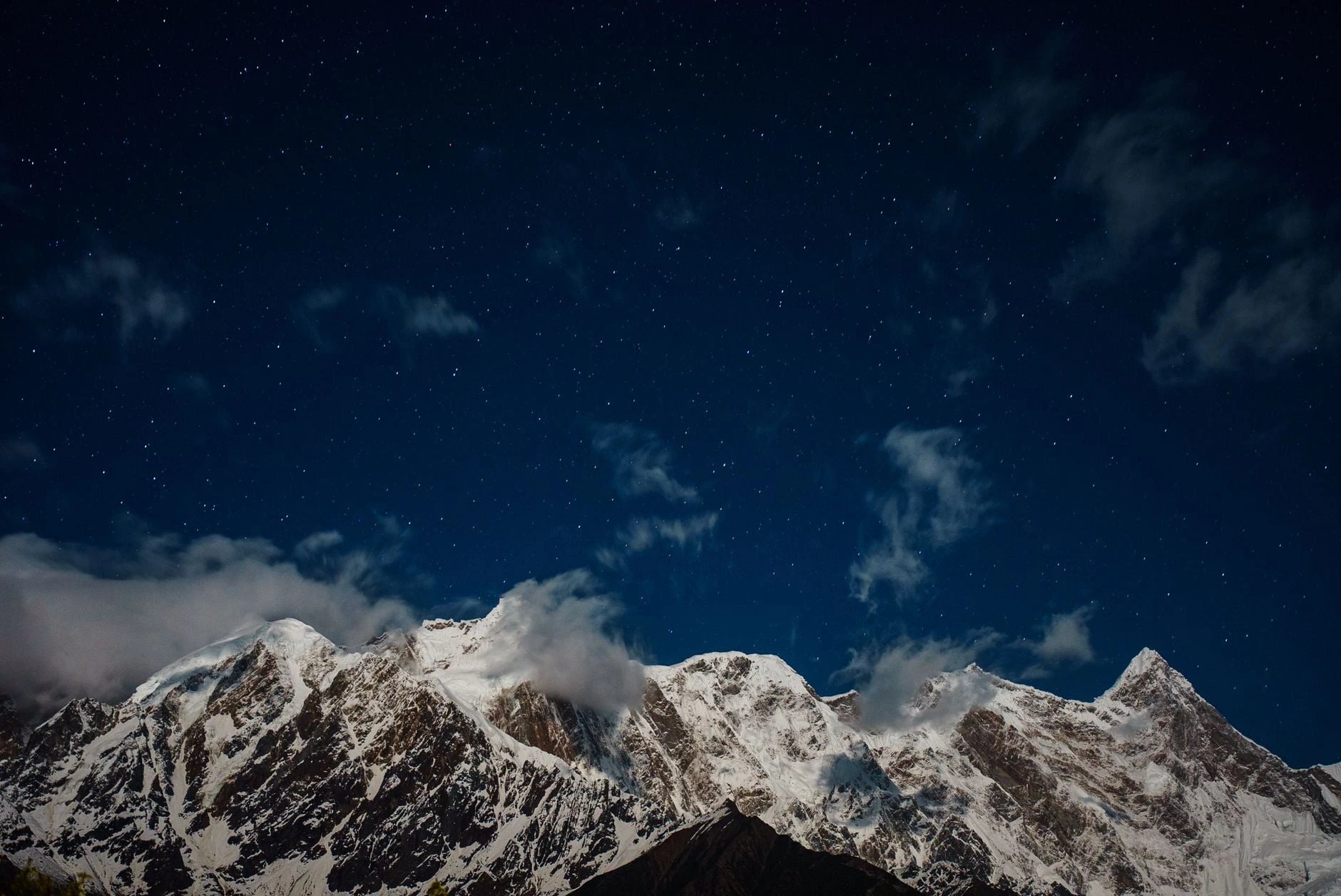 Globe at Night Data Show Night Sky Brightening at 9.6% Annually