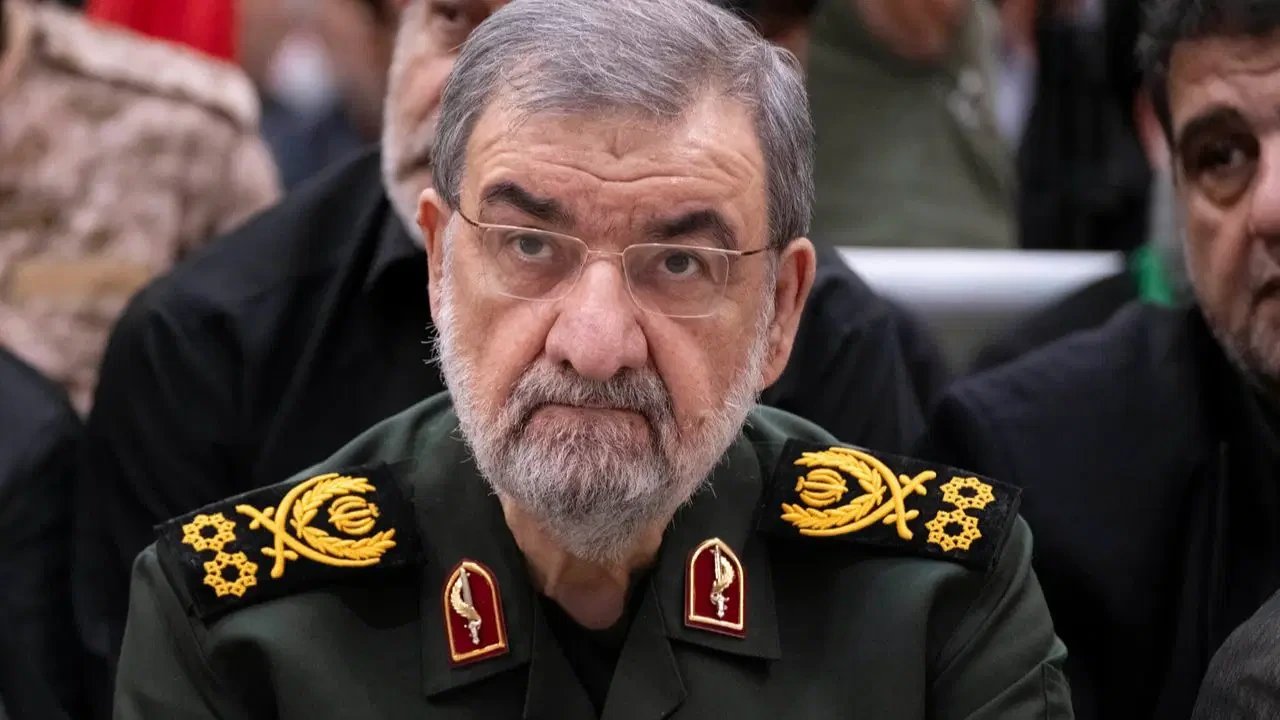 Иран назначил Мохсена Резаи секретарем Высшего совета национальной безопасности