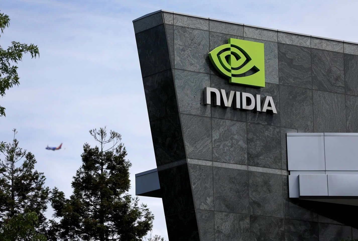 Reuters сообщает о планах NVIDIA по партнёрству на $500 млрд с Уолл-стрит для ИИ
