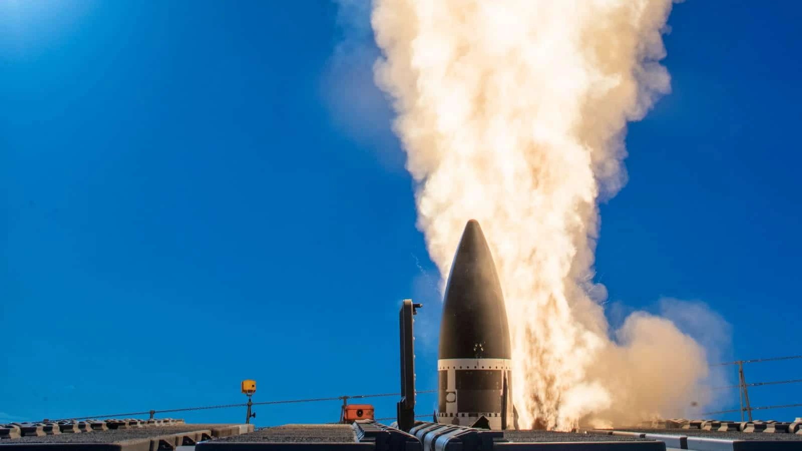 Raytheon wins $745 million MDA contract for SM-3 IIA interceptors