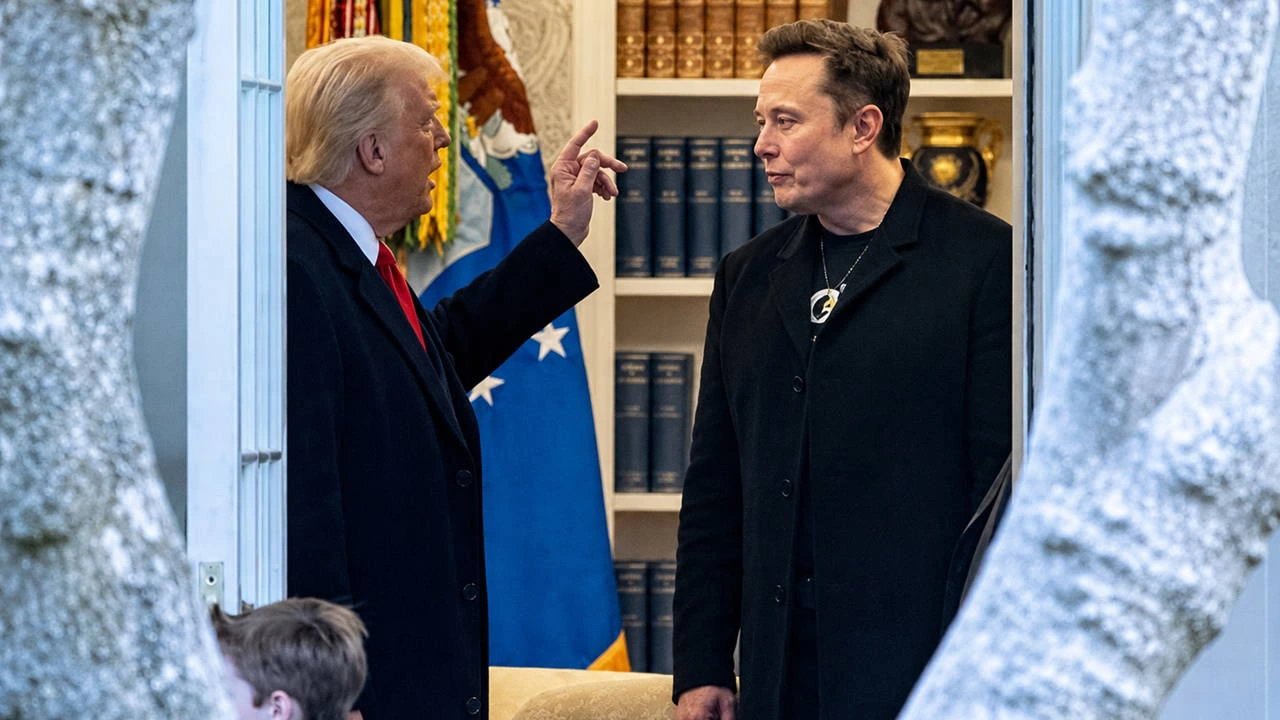 WSJ: Маск планирует направить не менее $100 млн республиканцам через America PAC