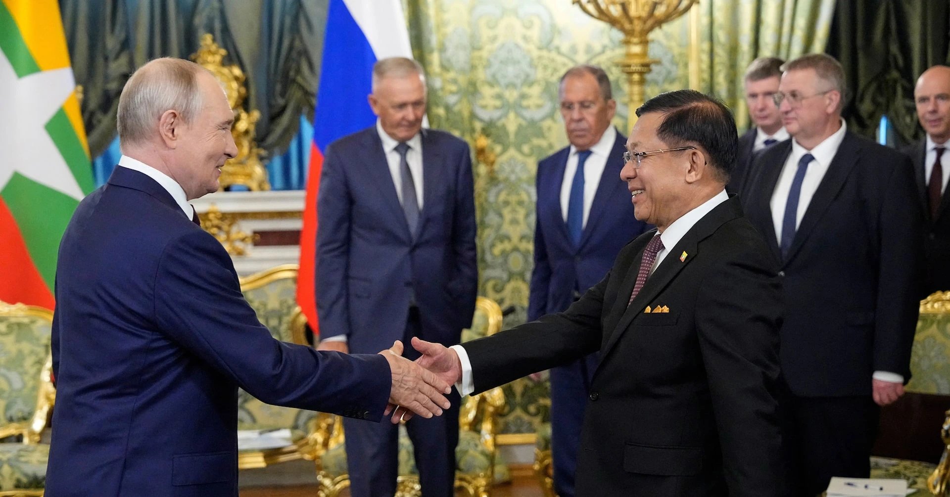 Putin hosts Myanmar President Min Aung Hlaing in Moscow, discusses energy projects