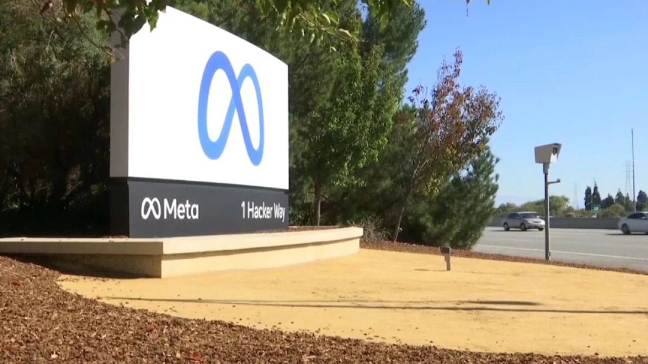 Meta Faces California Trial in 29-State Suit Over Teen Mental Health