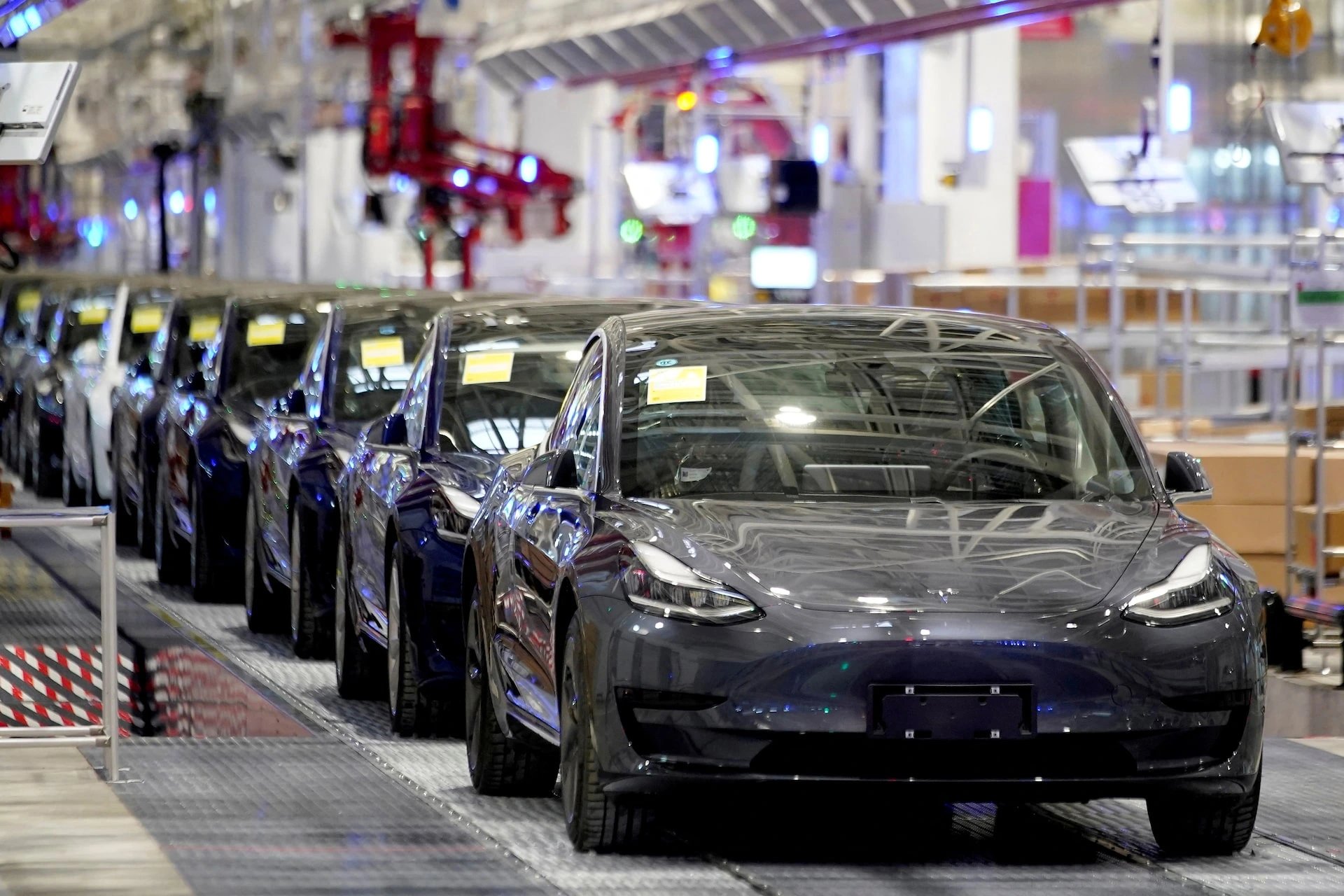 Eleven carmakers launch China's largest recall over EV door handles