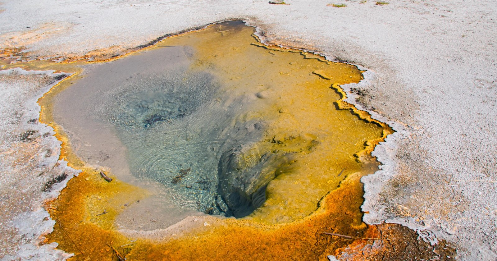 Исландиядағы Крафла ұңғымасы 450°C бу мен рекордтық 36 МВт қуат берді