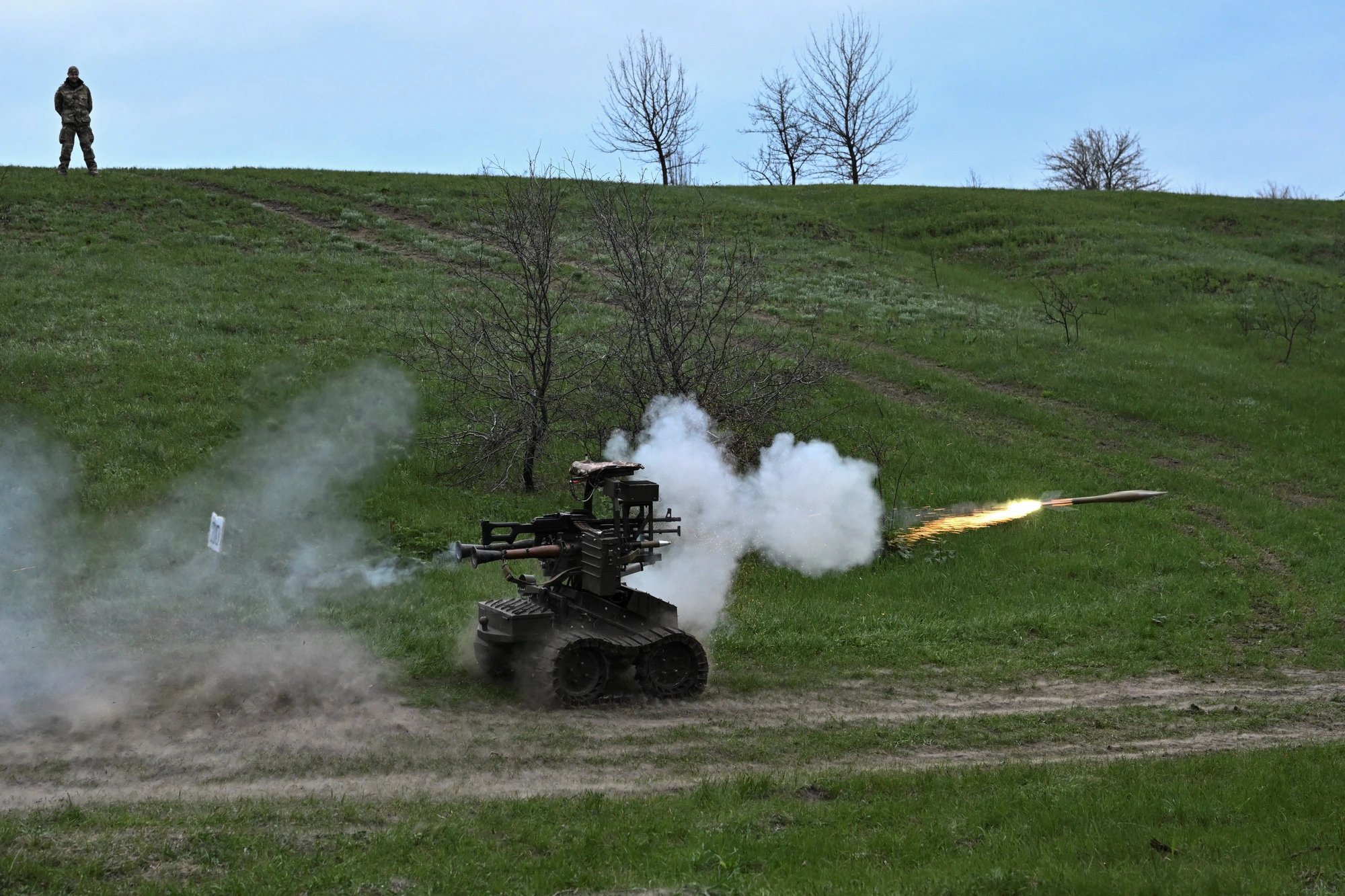 Brave1 lets Ukrainian troops custom-order armed ground robots