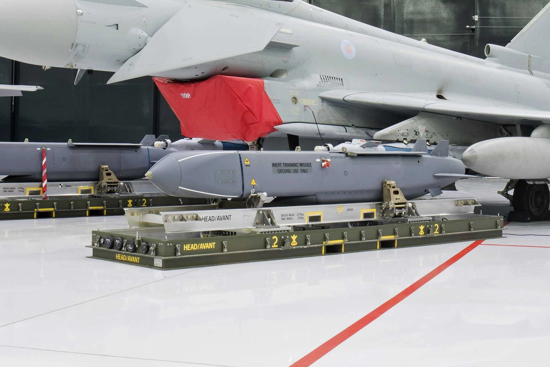 Премьер-министр Великобритании Бернем разрешил MBDA передать Украине данные по Storm Shadow