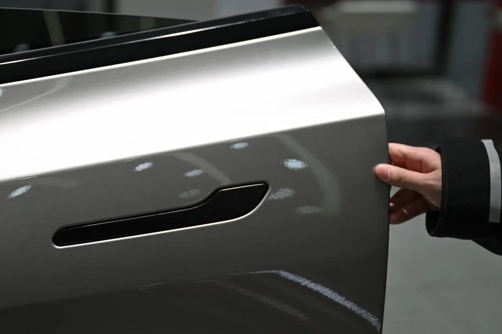 Tesla recalls nearly 3 million vehicles in China over door handle safety