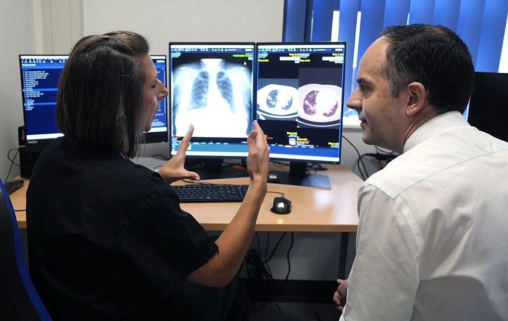 AI reshapes radiology as FDA clears 1,400 devices, three-quarters for imaging