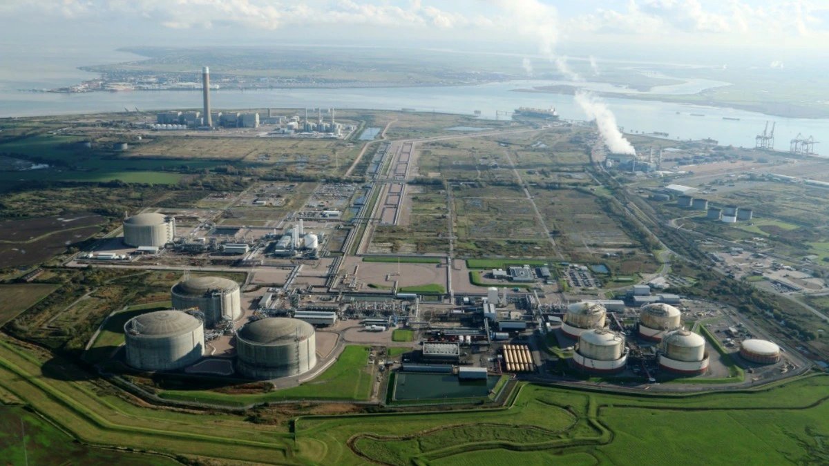 Europe Faces Winter With Gas Storage at Two-Decade Low as LNG Supply Tightens