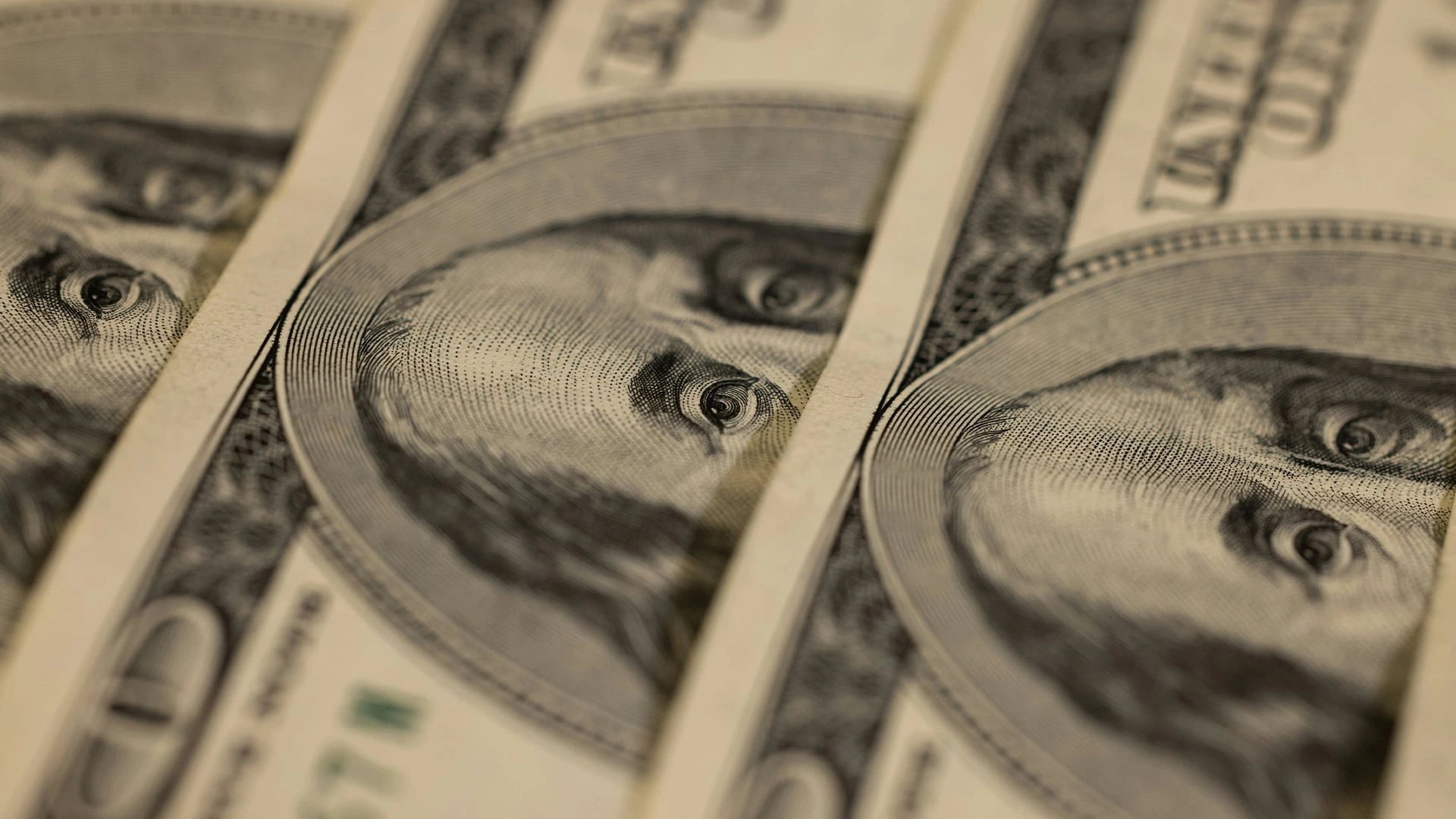 Kazakhstan quasi-state sector shifts to foreign-currency bonds, volume set to exceed 8 trillion tenge in 2026