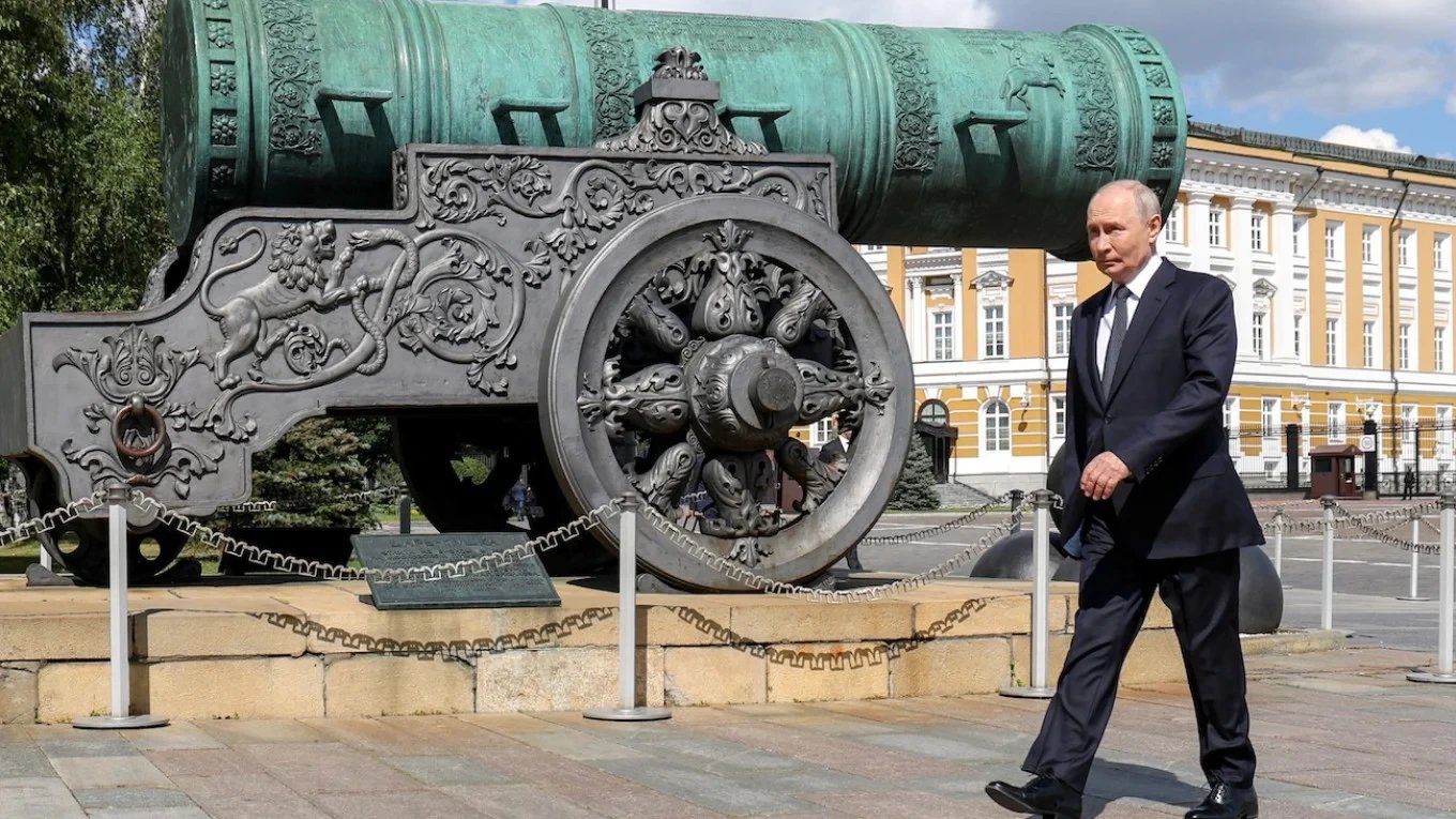 Russia imposes austerity, cuts non-military spending 35% while war costs rise