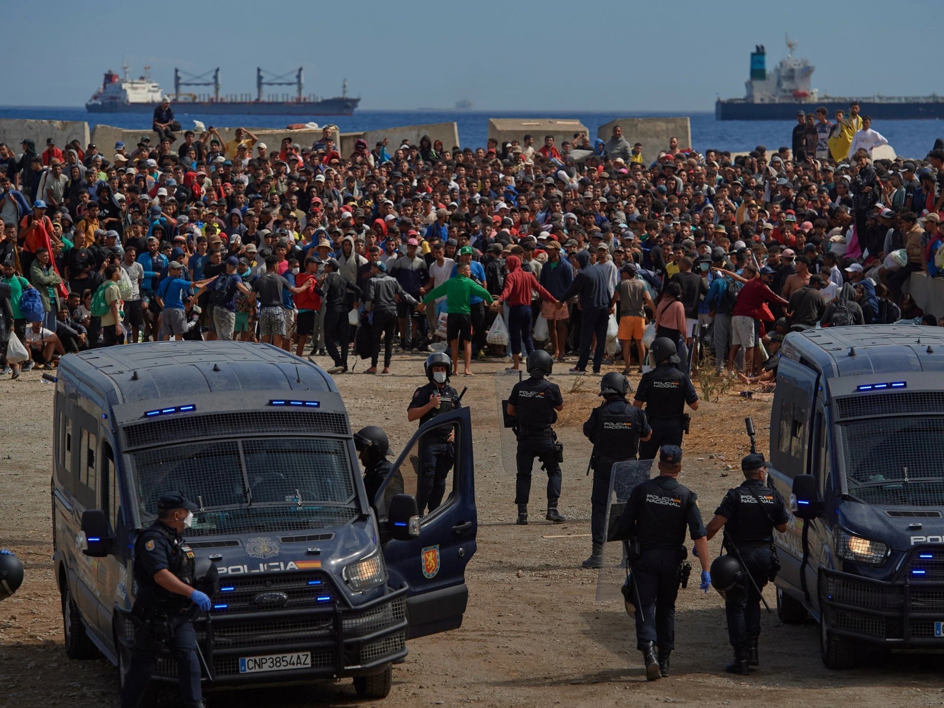 Spain asks Frontex to process 5,000 Ceuta migrants amid unrest