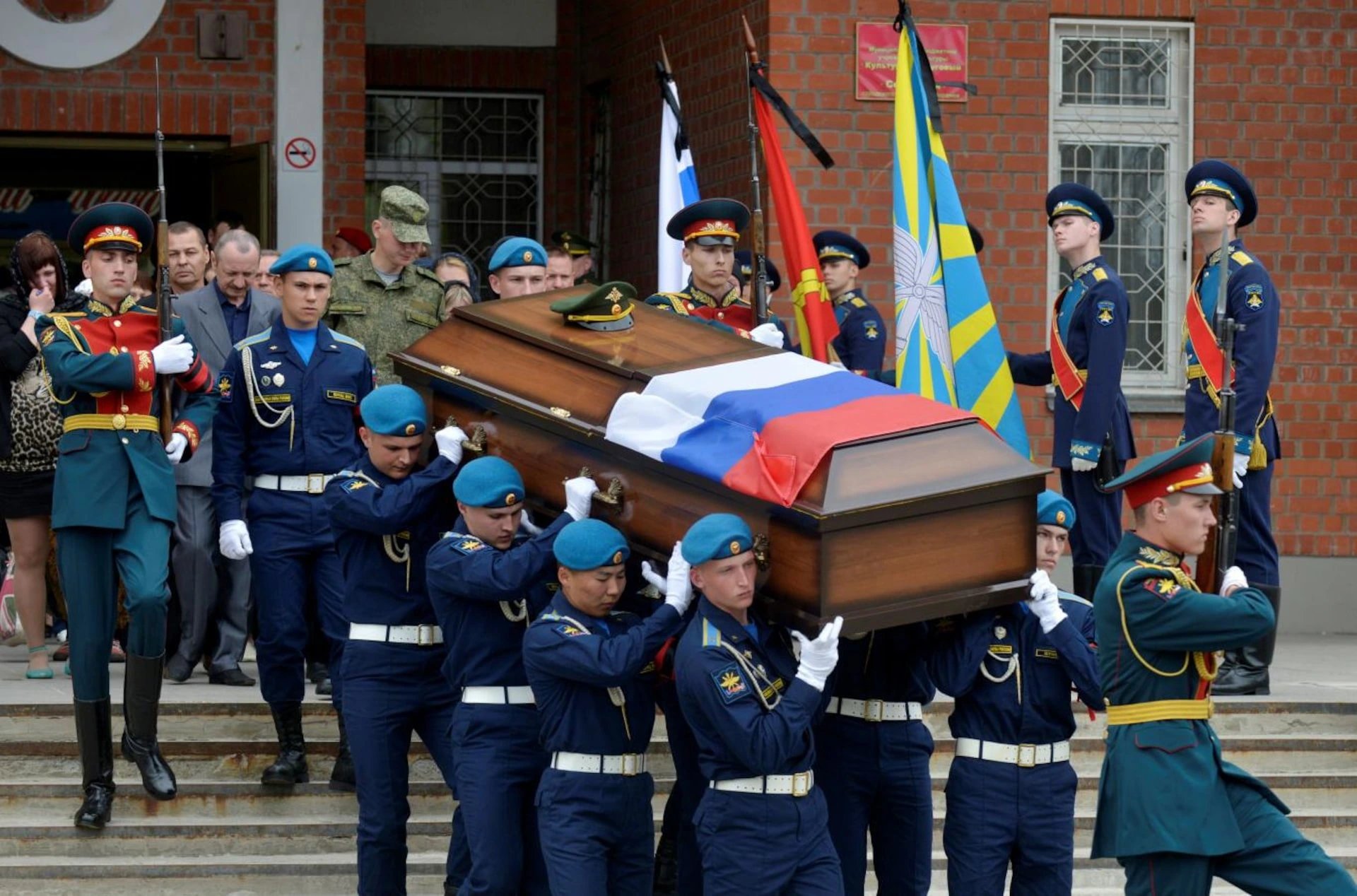 Russia loses 6,000 more soldiers monthly in Ukraine than it recruits