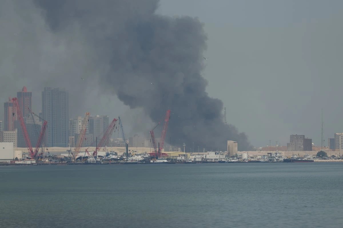 Ущерб базе ВМС в Бахрейне обнажил уязвимость цепочек снабжения США