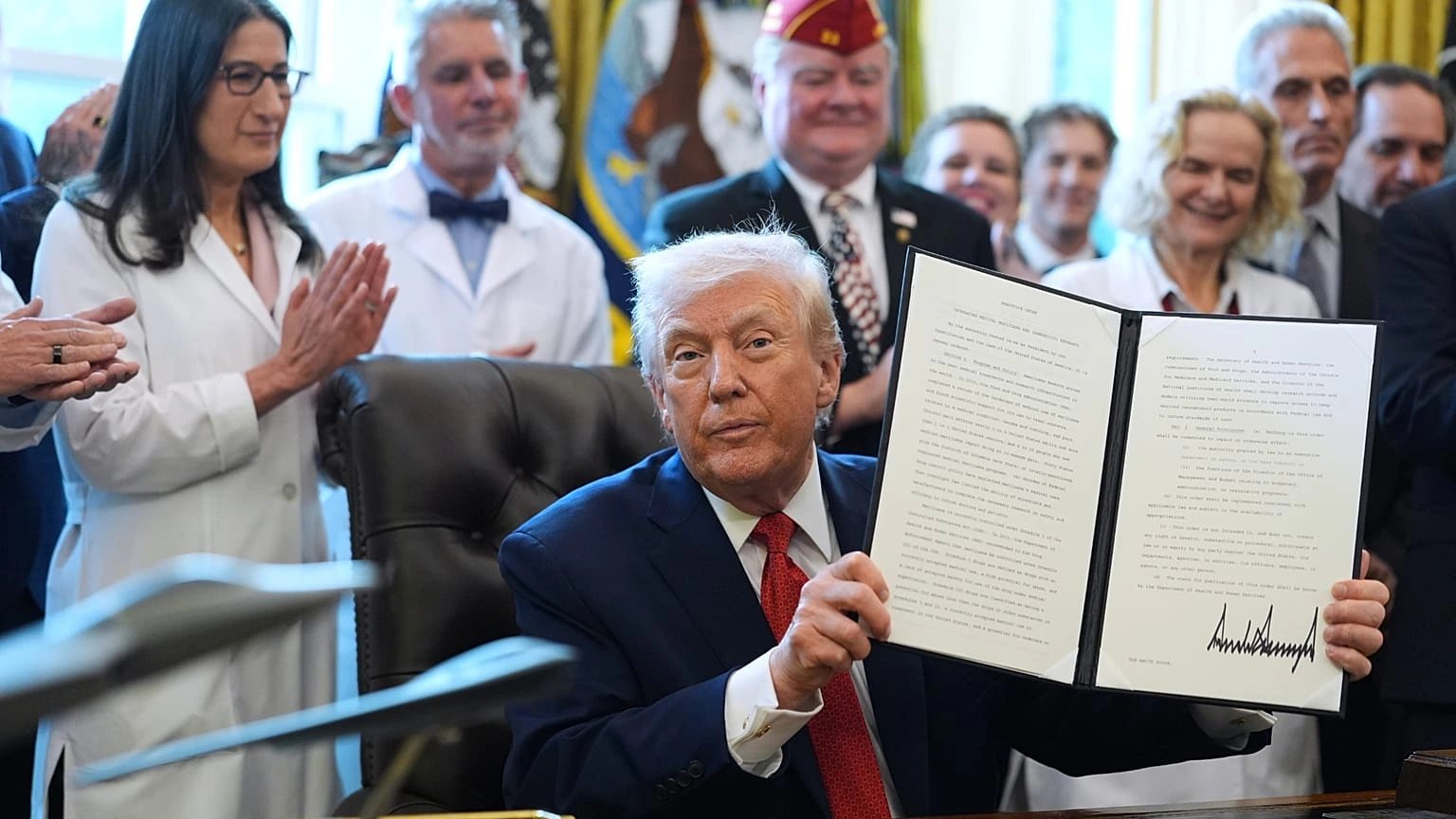 Trump signs order creating US Space Academy in Houston