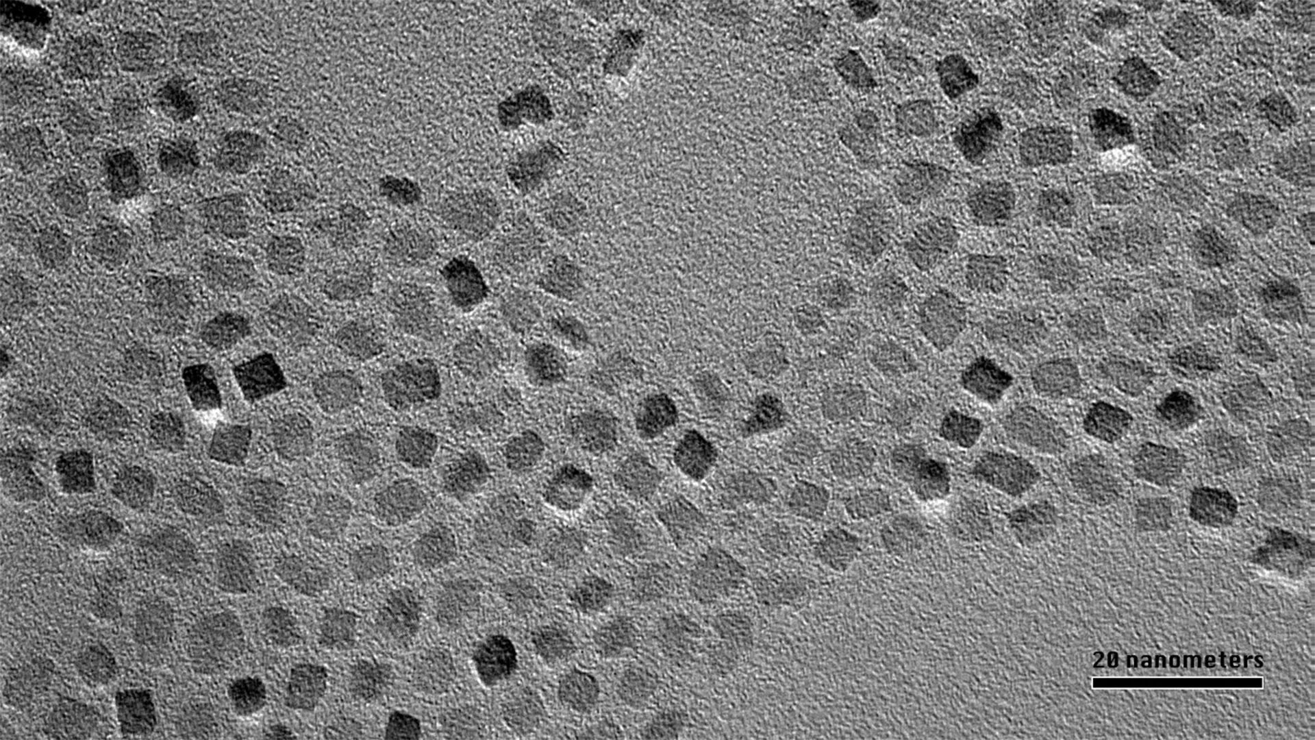 University of Chicago chemists create nanocrystals from metal nitrides