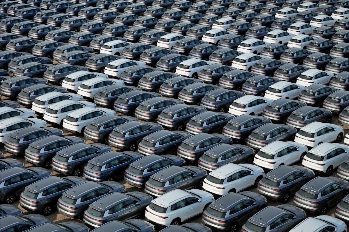 BYD Overseas Revenue Tops Domestic Sales for First Time