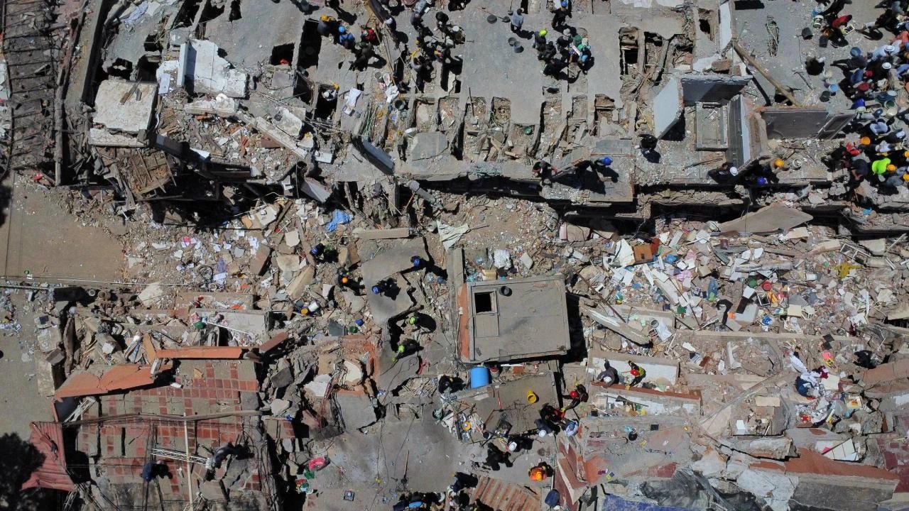 Colombia's De la Espriella says 452,782 affected by earthquake