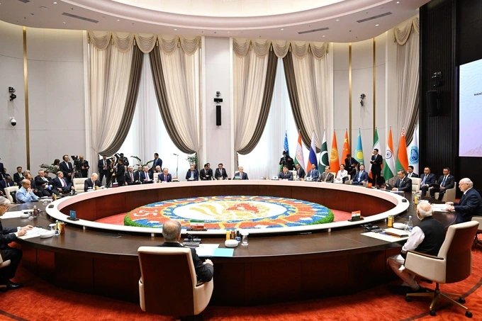 Mirziyoyev proposes SCO-2040 concept and industrial cooperation map