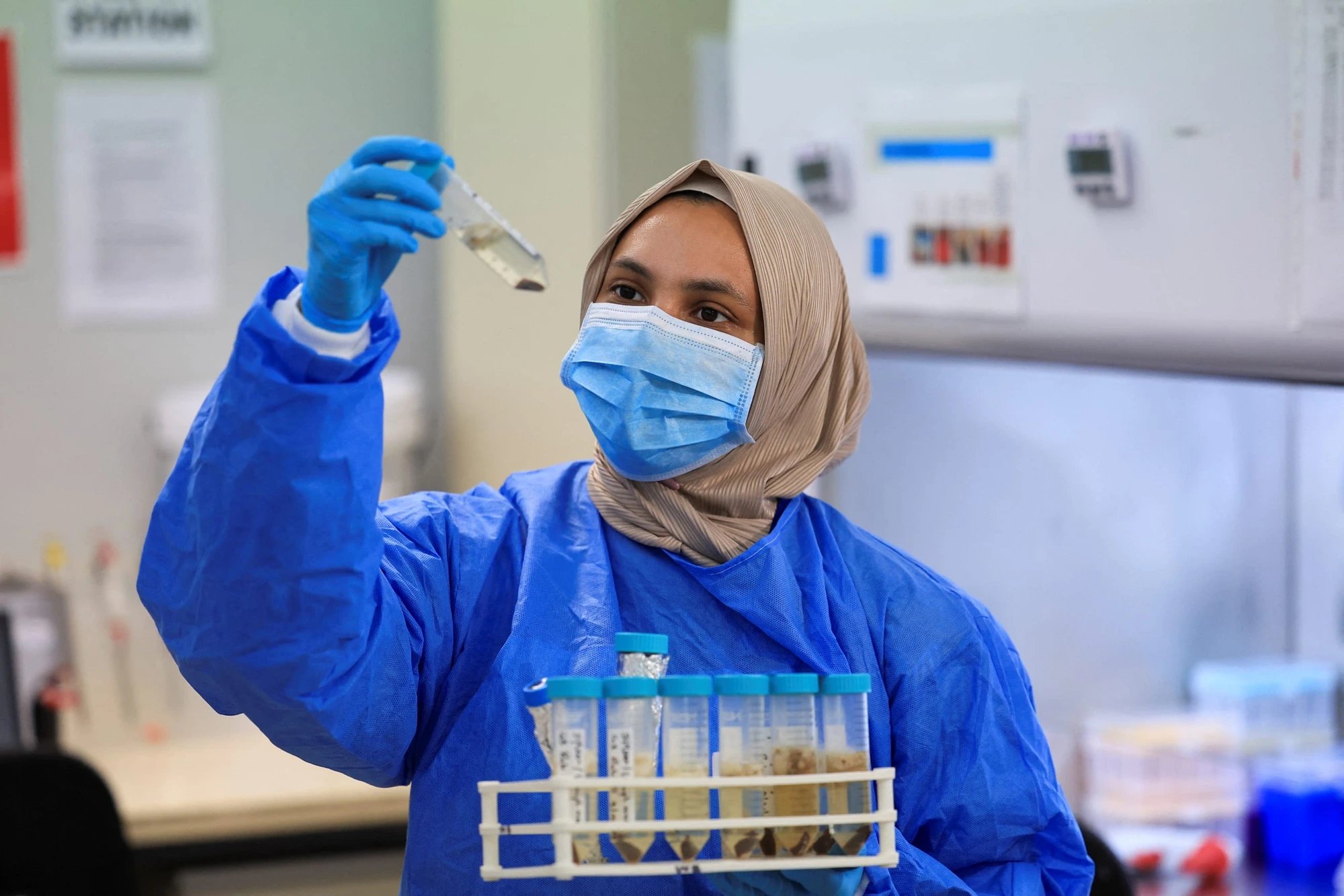NIH to transfer infectious-disease projects to US military biodefence