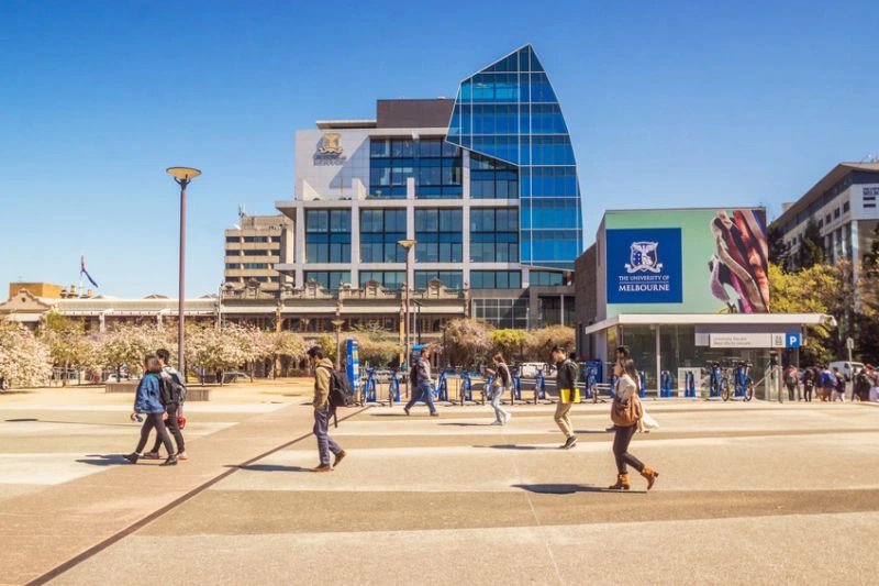 Melbourne and Sydney end ATAR entry guarantees for 2027
