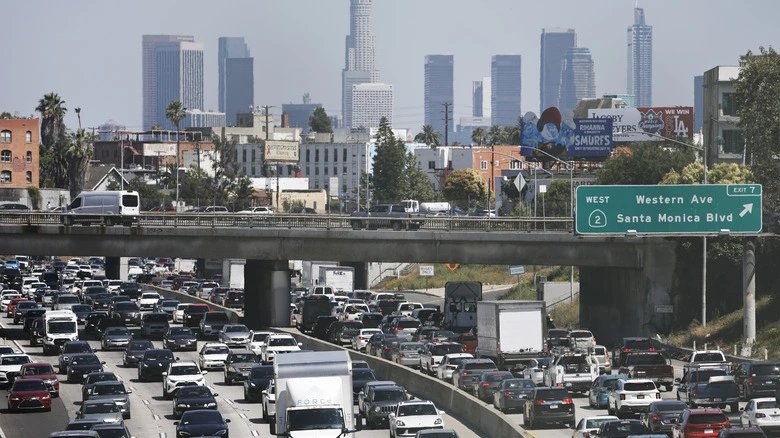 Caltrans 2028 жылғы Олимпиада маршруттарының желісін рұқсат режимімен бекітті
