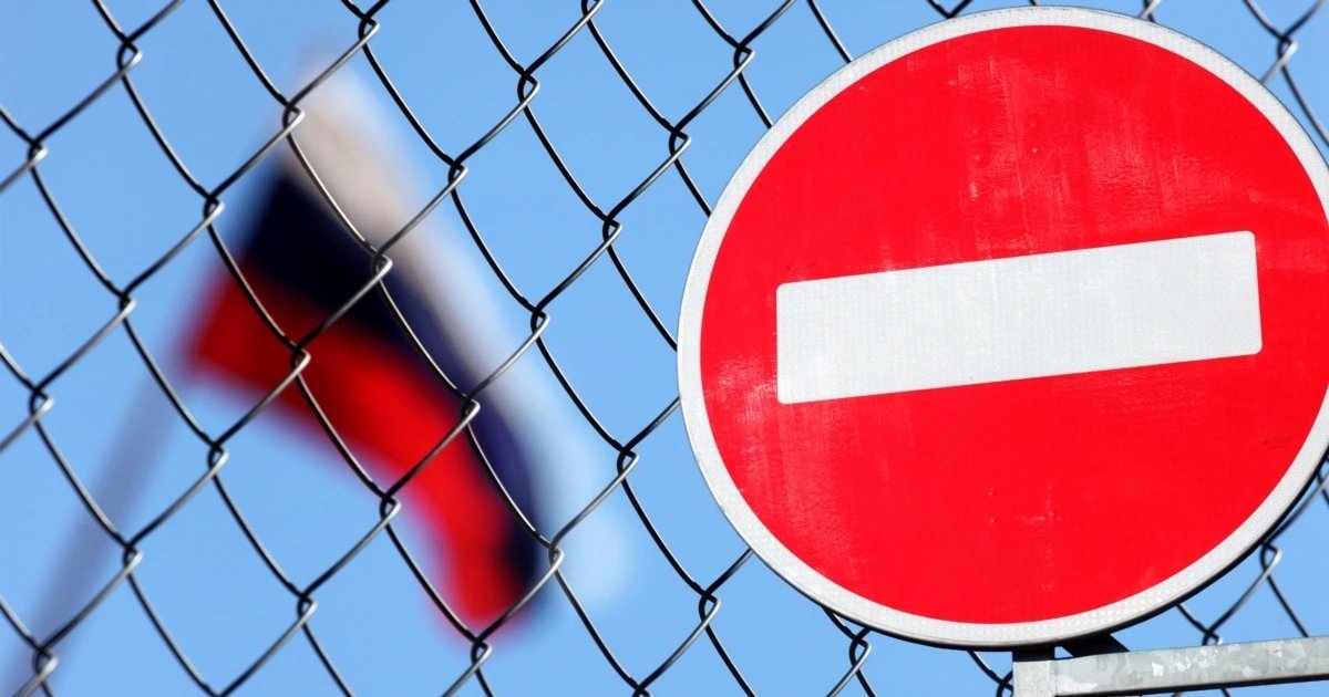 EU to sanction 27 over Ukrainian child deportations, larger Russia package stalls