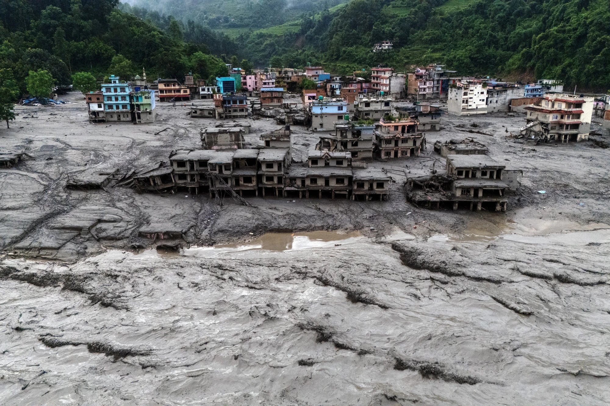 Nepal flood disaster kills over 1,300, leaves 5,500 missing