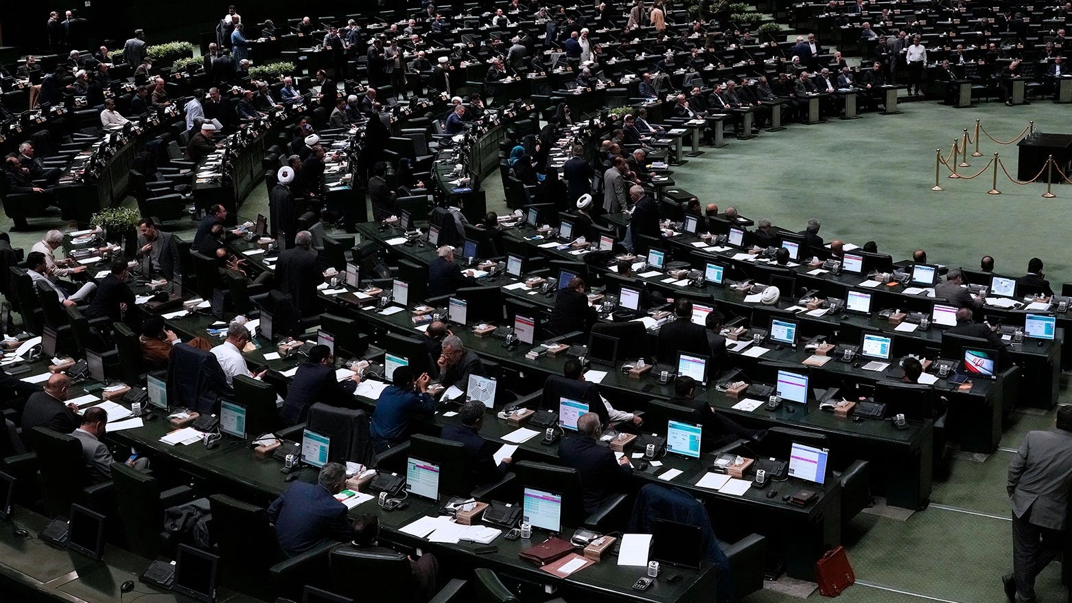 Iran's infiltration bill exposes rift over wartime security crackdown