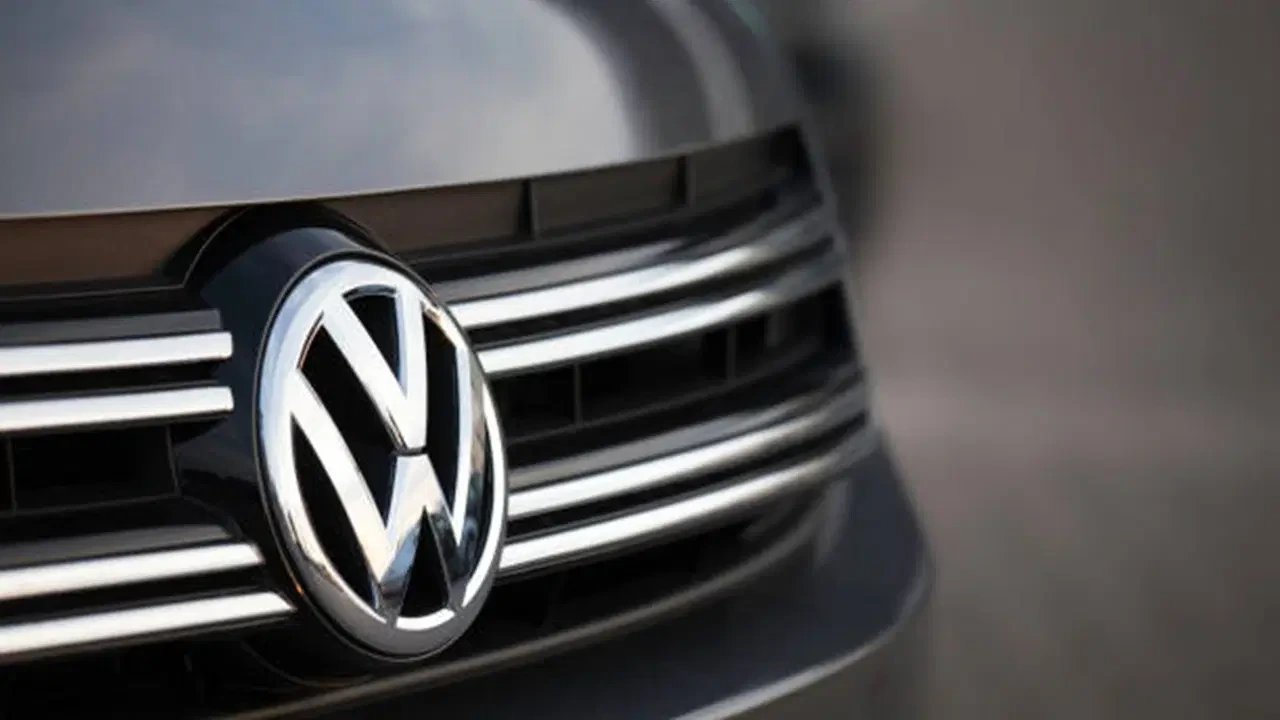 Volkswagen restructuring to cost €16 billion, 60,000 job cuts planned