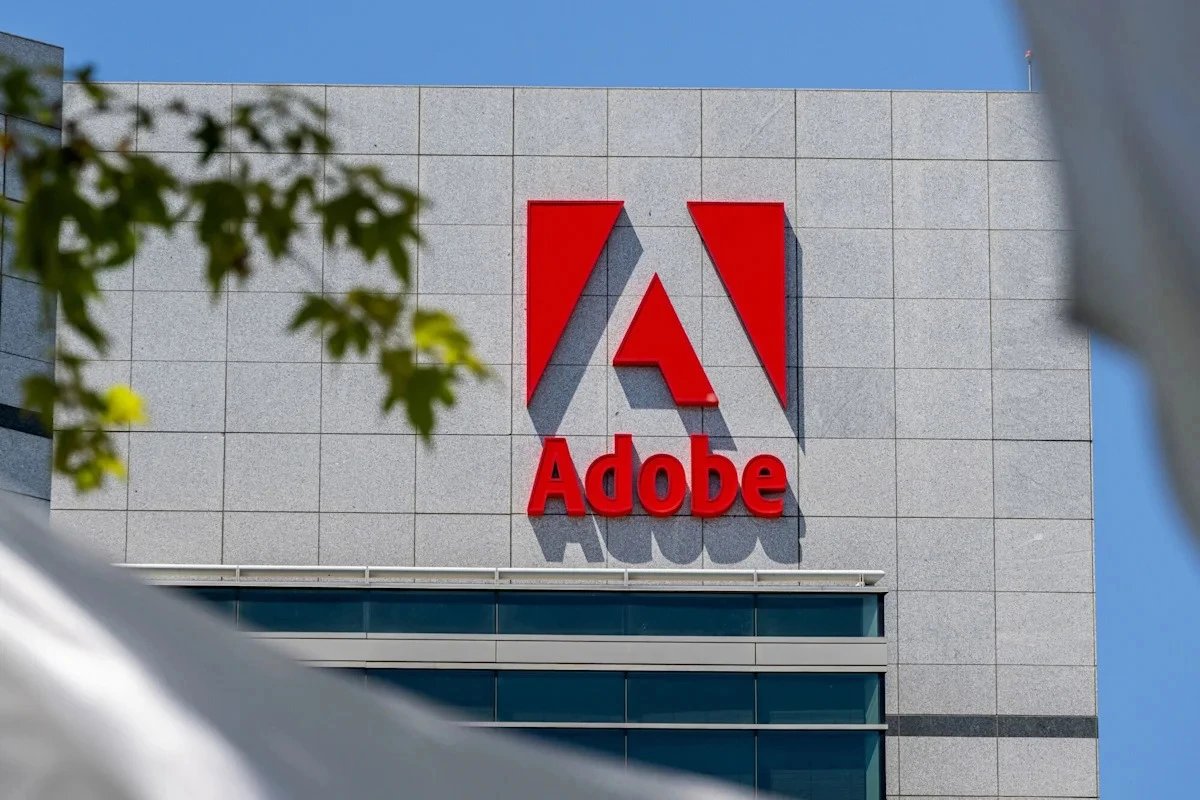 Adobe forecasts Q4 revenue of $6.8 billion, missing estimates