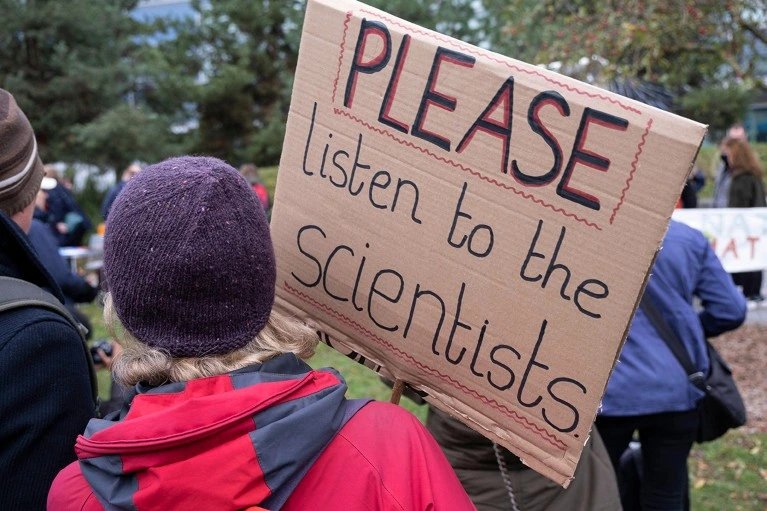 UK survey finds 63% of adults trust scientists, but trust varies by field