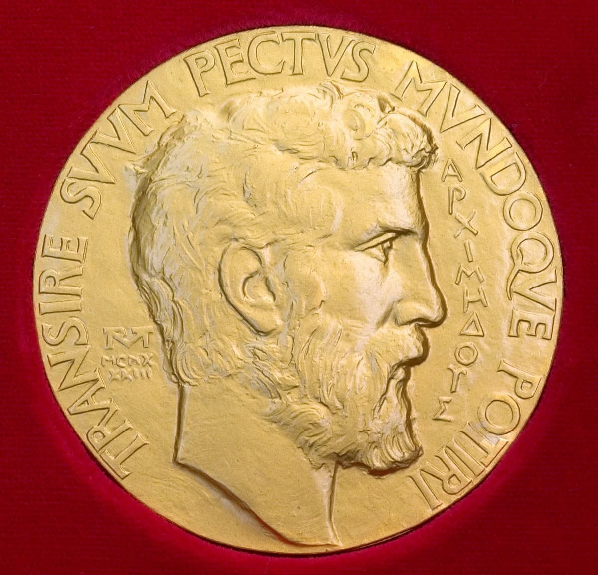 25 Fields Medalists warn AI threatens mathematical knowledge ecosystem