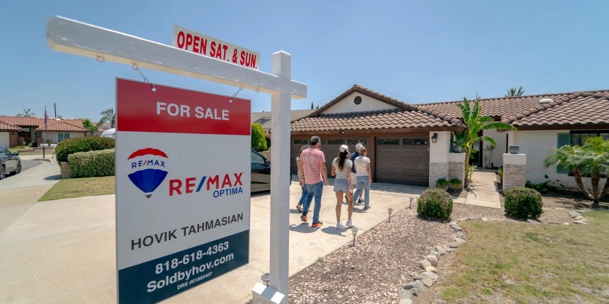 Pew study links tight mortgage standards to 31-year low in US home sales