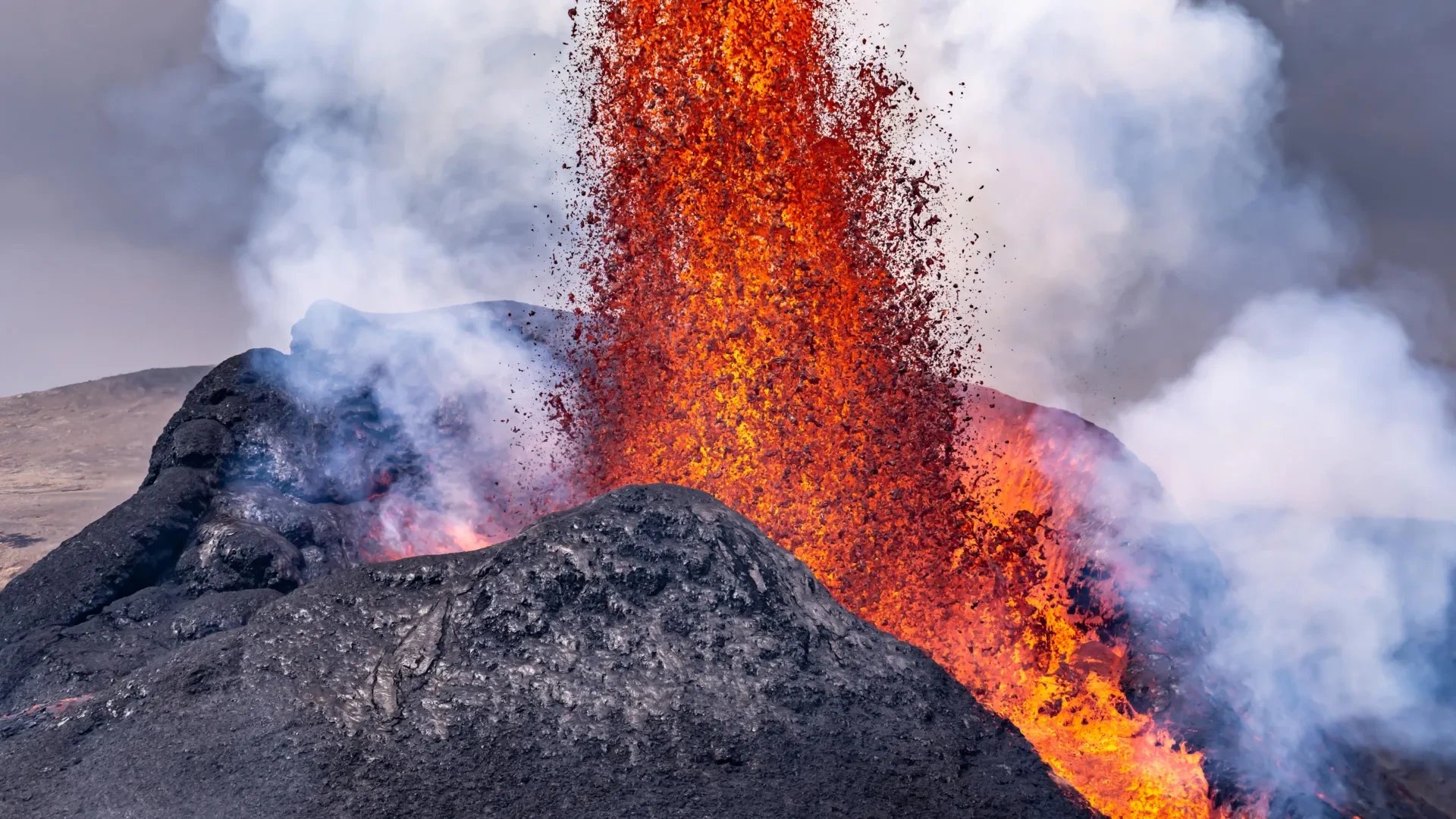 Water drove volcanic activity 3 billion years ago, study finds