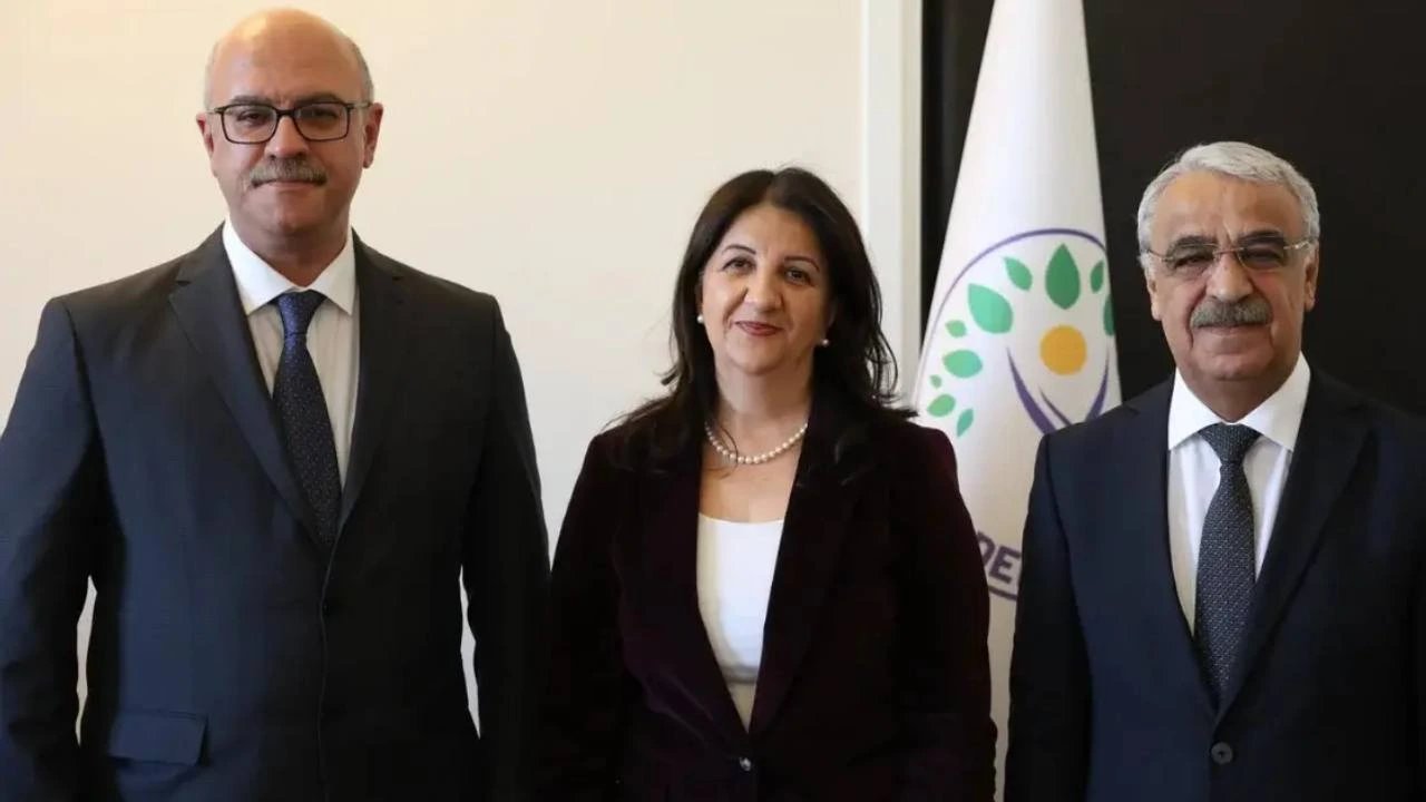 DEM Party delegation heads to Imrali for first Ocalan meeting since framework law