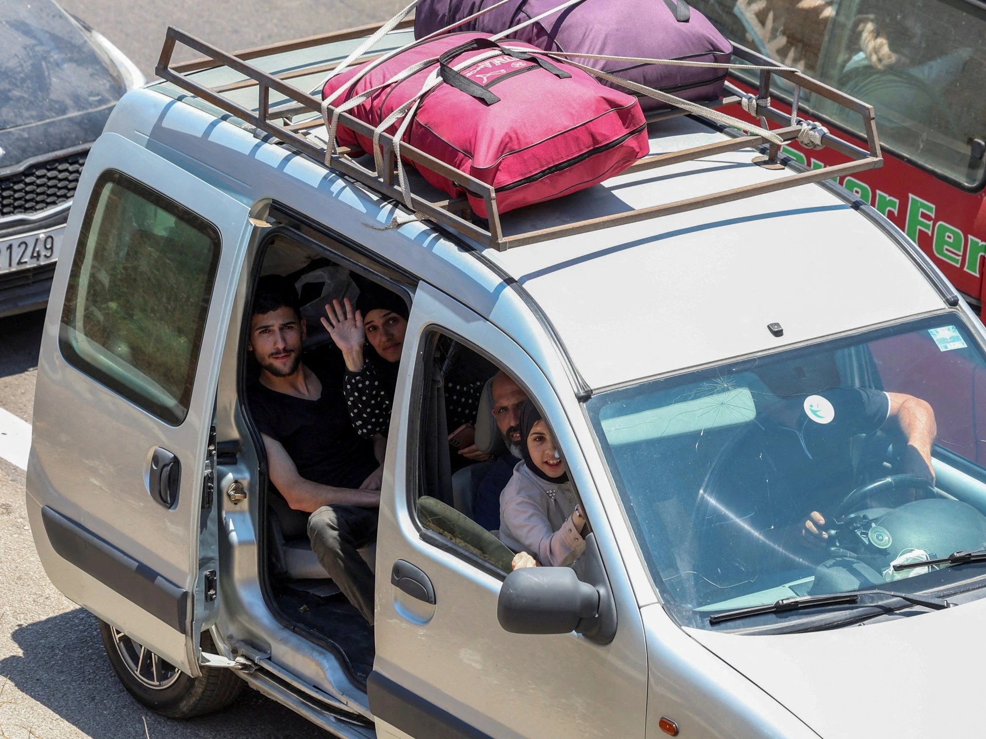 Israel's south Lebanon offensive leaves 330,000 displaced, return uncertain