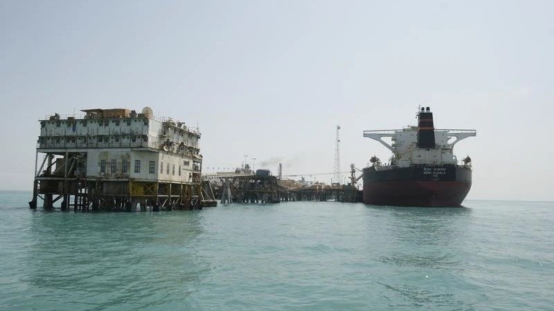 Hormuz risk opens $43 price gap between Gulf and non-Gulf crude grades