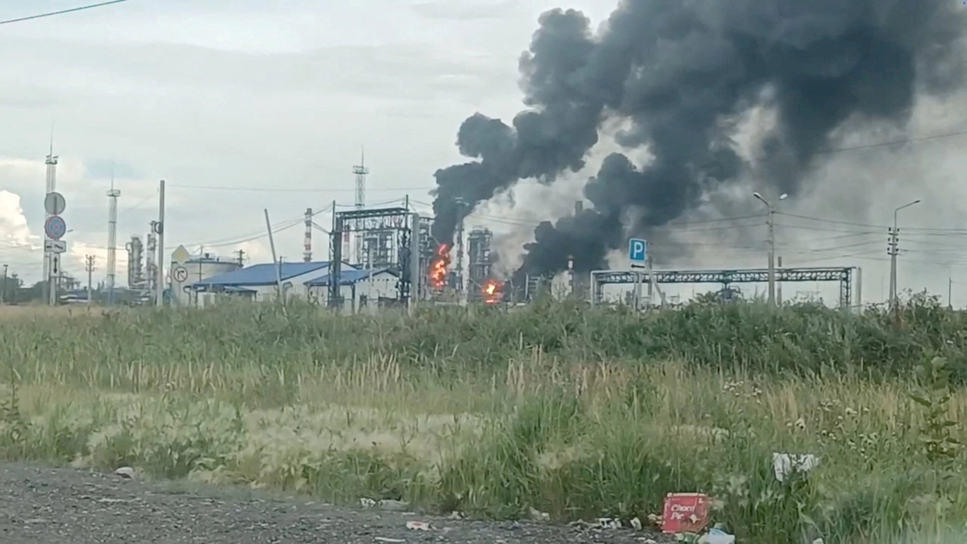 Ukrainian drone attack damages Yaroslavl refinery, 65 drones downed