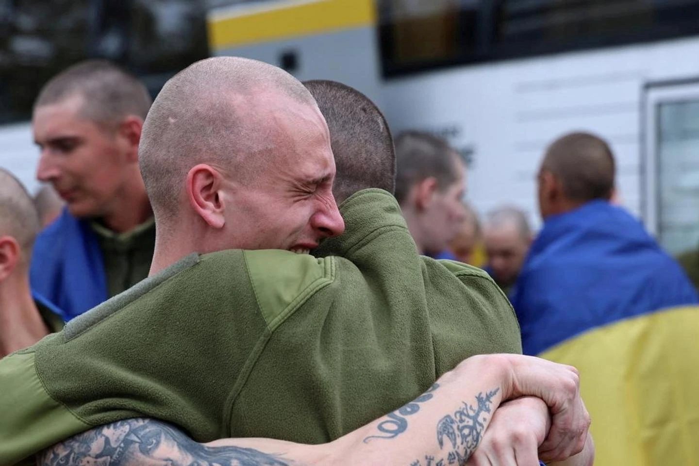 Russia and Ukraine exchange 252 and 23 fallen soldiers' bodies