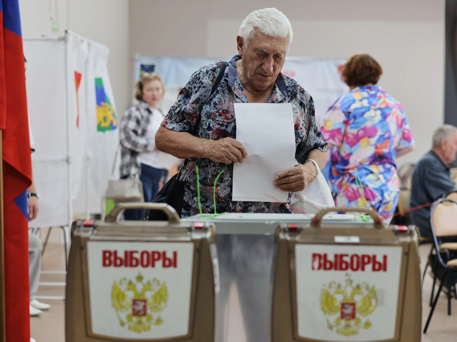 Кремль не допустил «Яблоко» и арестовал кандидатов КПРФ перед выборами в Думу