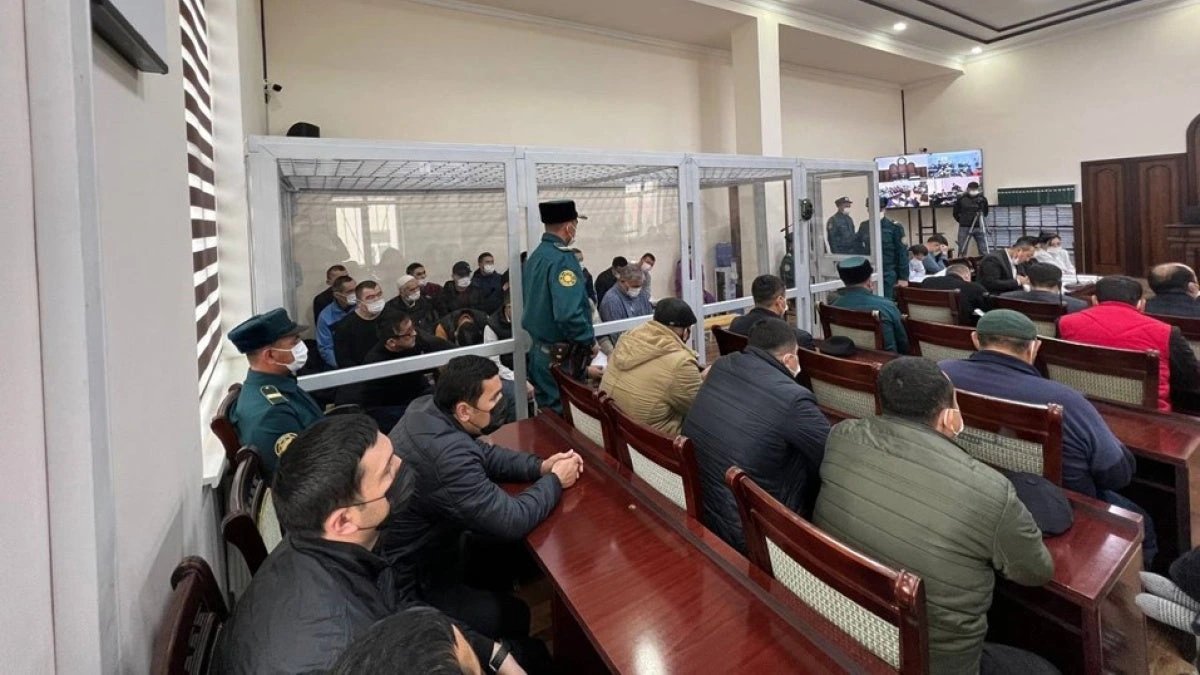Суд в Ташкенте приговорил 16-летнего подростка к 2 годам 4 месяцам за гибель сотрудника ДПС