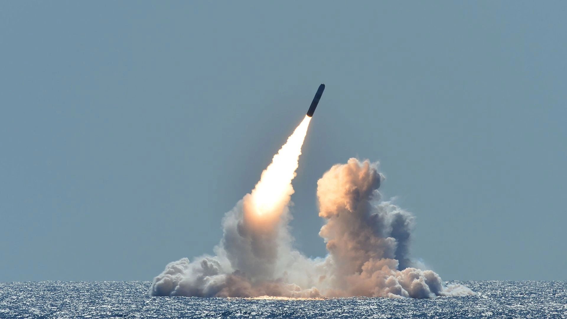 South Korea reports North Korean ballistic missile flew 450 km into Sea of Japan